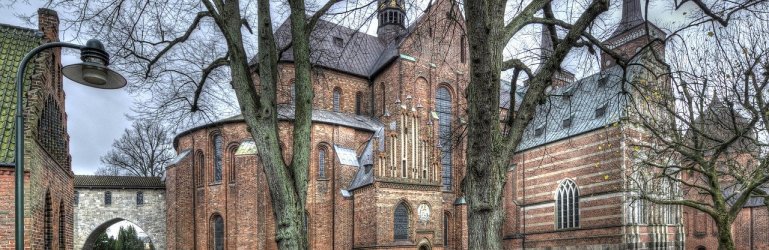 Hvor Gammel Er Roskilde Domkirke?